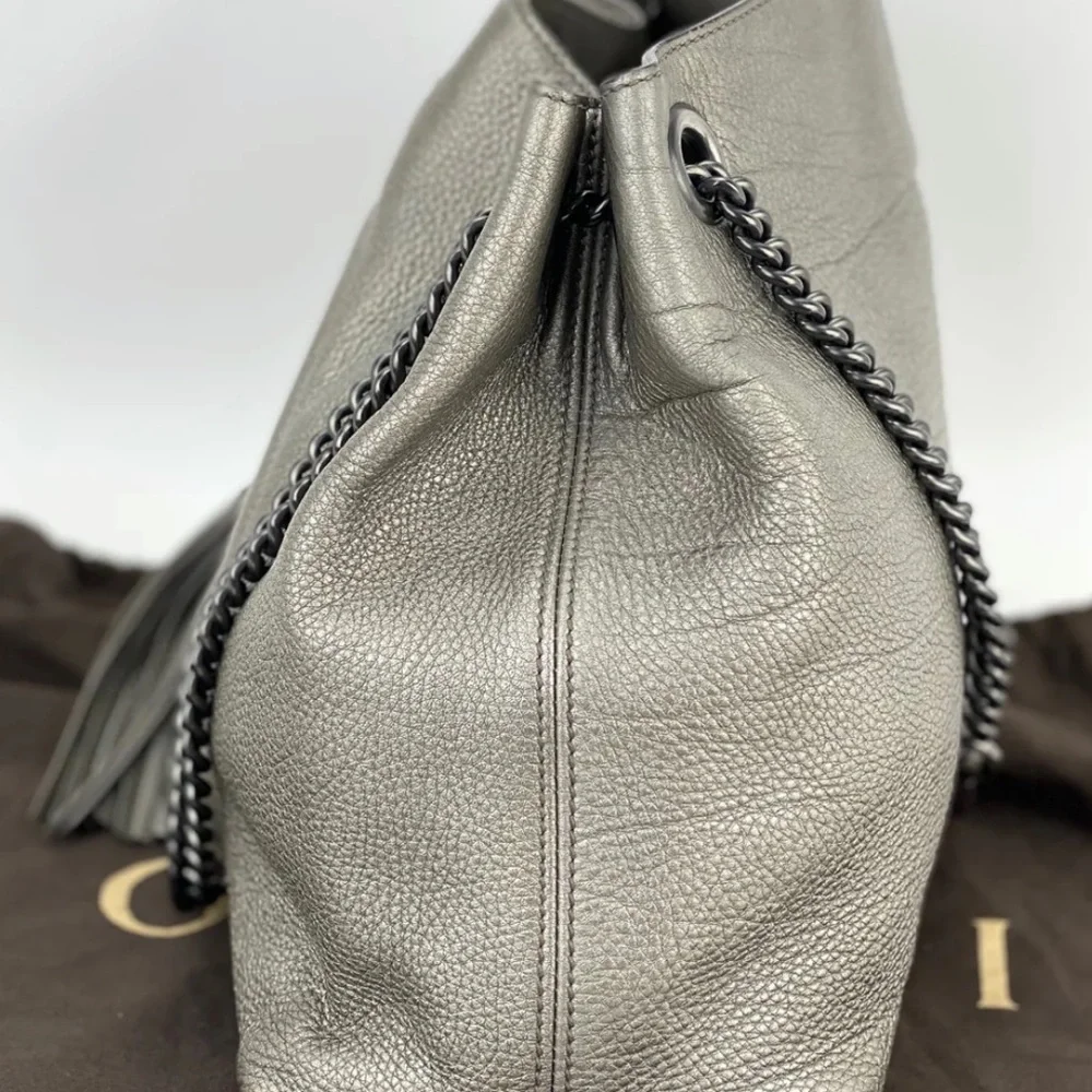 Authentic Gucci handbag in pewter